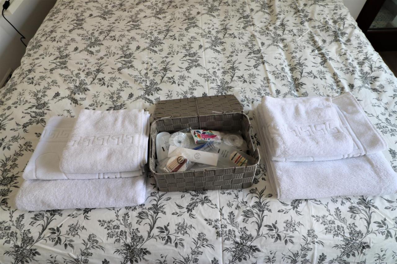 Lovely City Center Apartment - Free Minibar Bucharest Luaran gambar