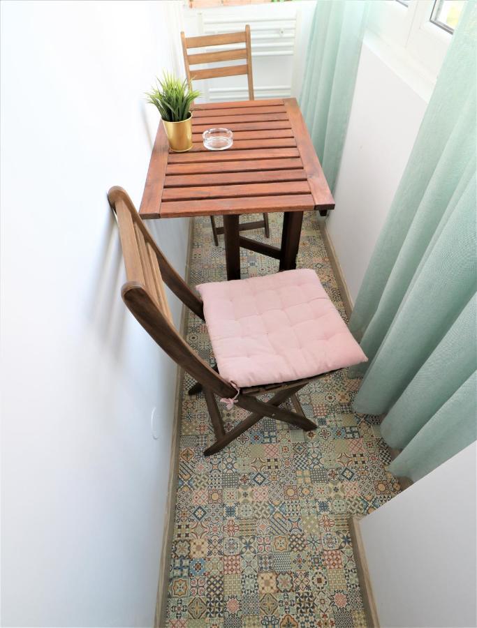 Lovely City Center Apartment - Free Minibar Bucharest Luaran gambar